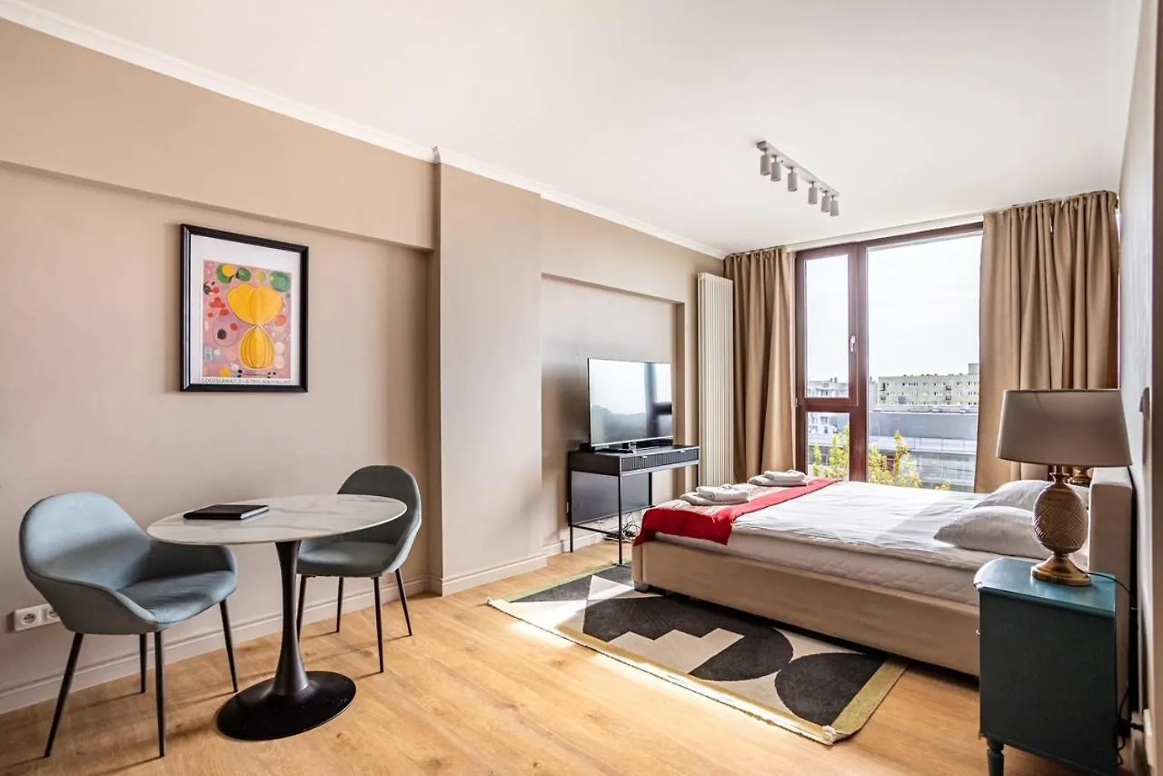 Triton Park Apartments Warsaw Poland