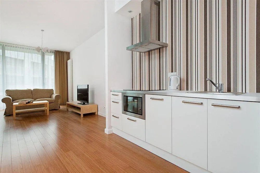 Triton Park Apartments Warszawa Polska