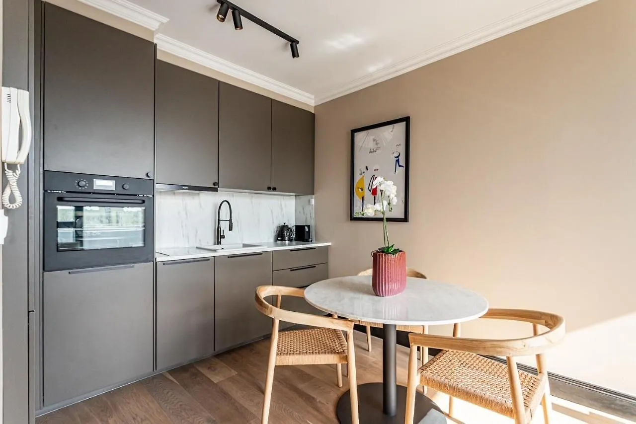 Triton Park Apartments Warsaw