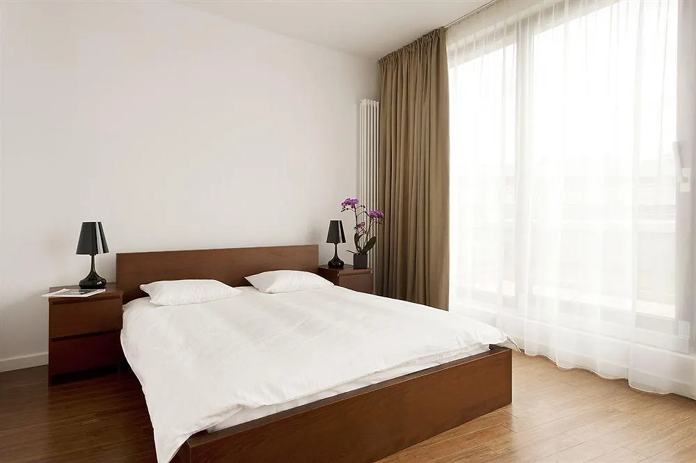 Triton Park Apartments Warsaw Poland