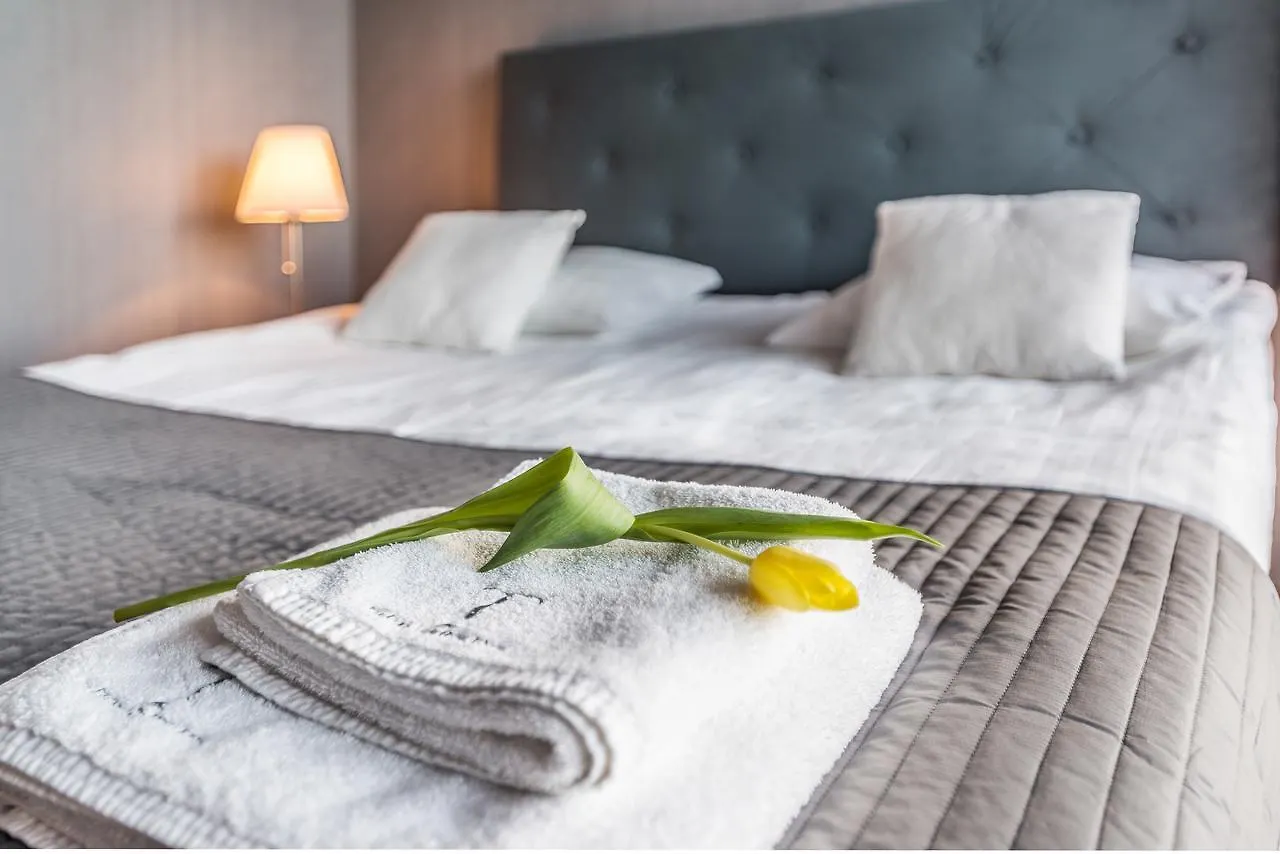 Triton Park Apartments Varšava
